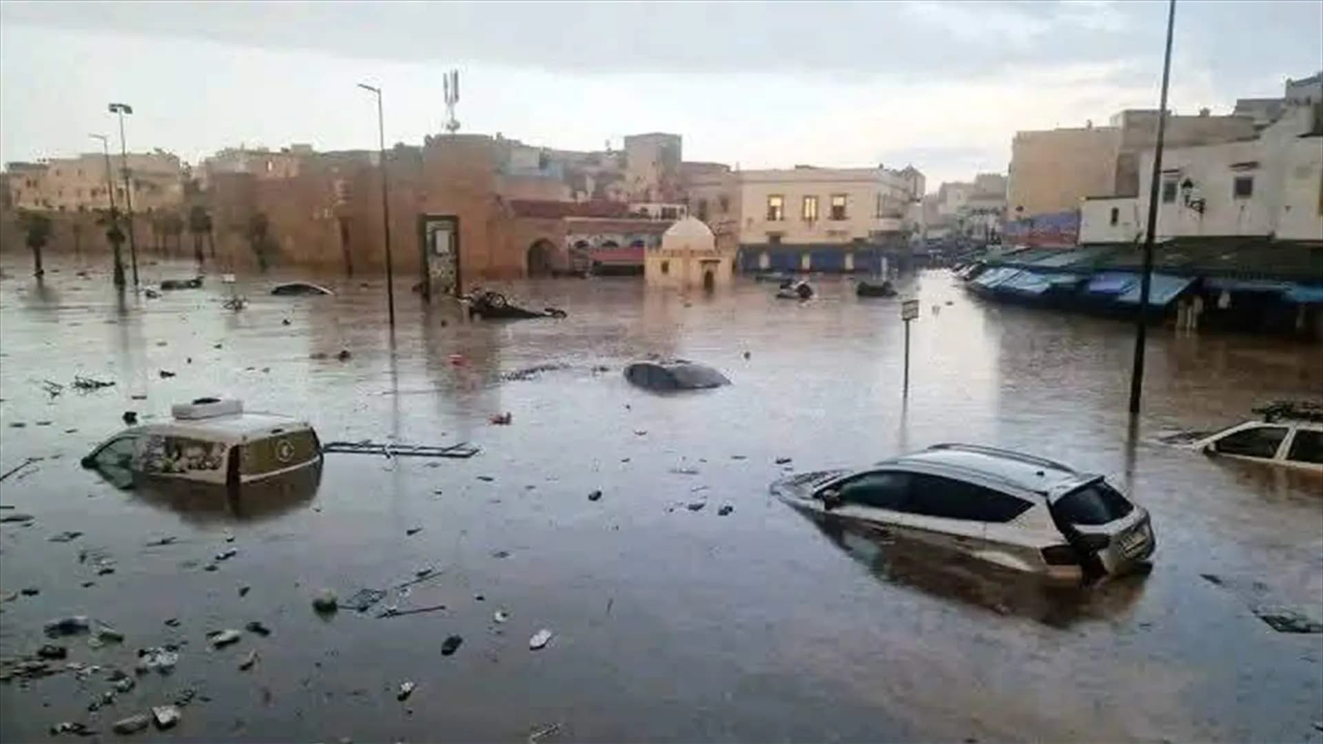 فيضانات مُفاجئة.. تخلّف قتـ.ـلى ومصابين!