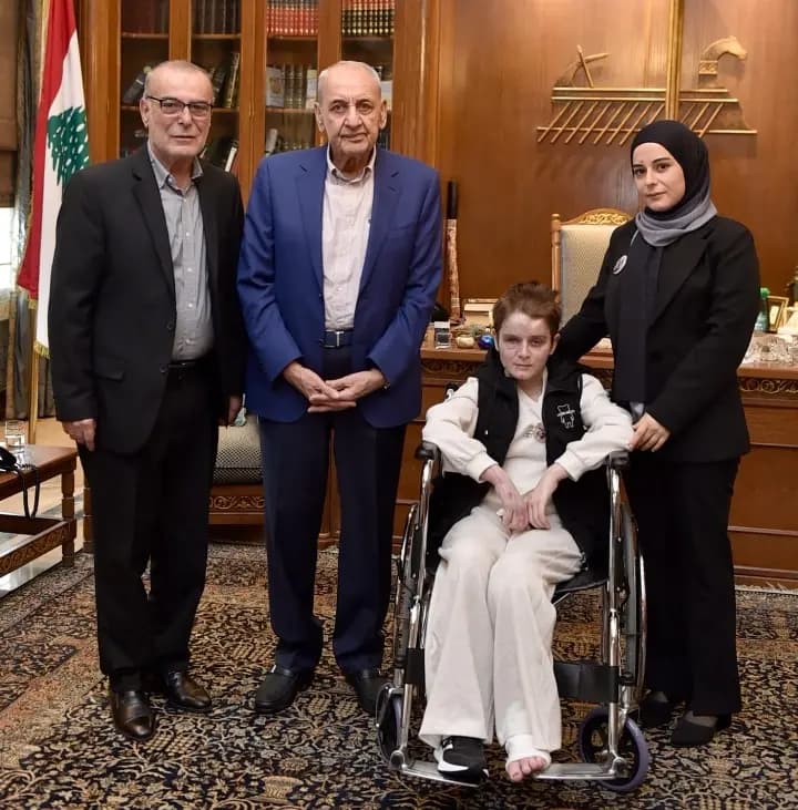 سلسلة استقبالات لبري.. ولقاء إنساني مع عائلة الشـ.ـهيد شادي شرارة