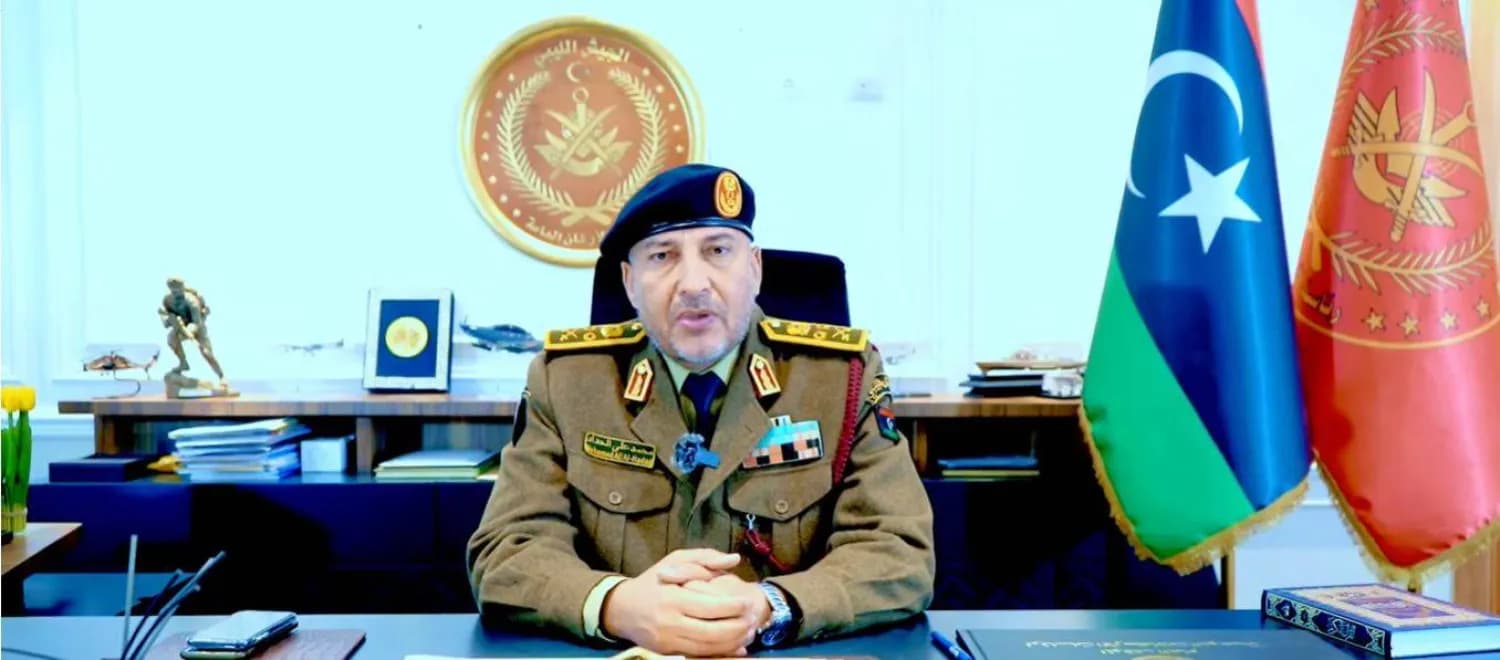 بعد تحطم طائرته.. وفاة رئيس الأركان الليبي ومرافقيه