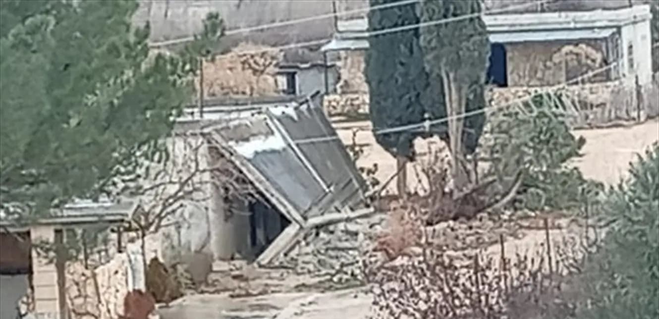 تعود ملكيتها للبنانيين.. جرف وهدم منزلين داخل الأراضي السورية