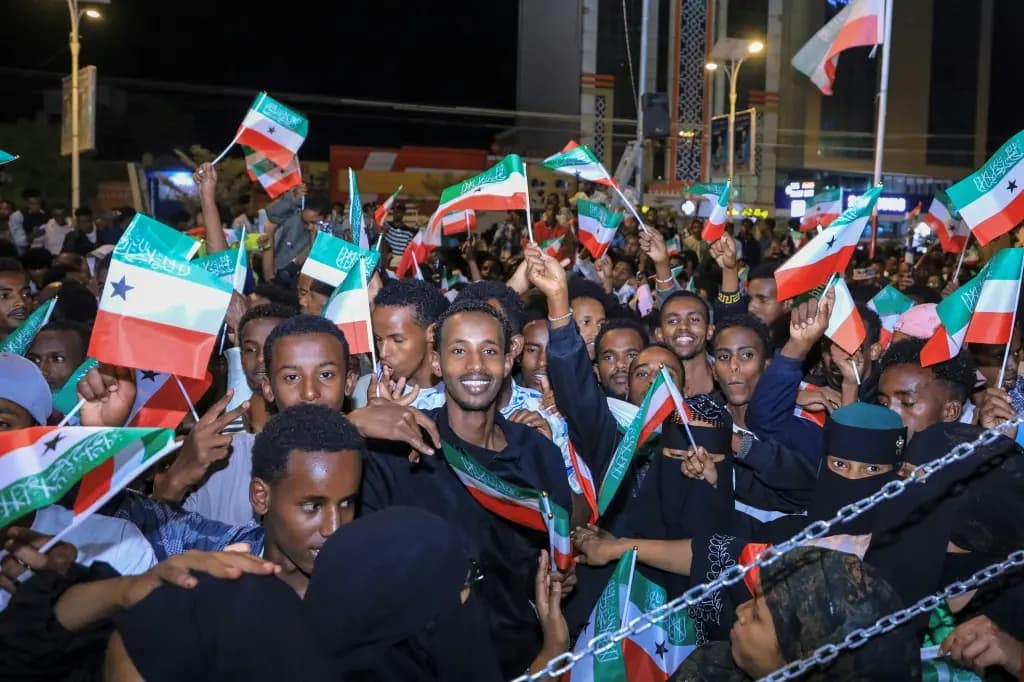 اعترافُ إسرائيلَ بـ"أرضِ الصومال": تهديدٌ للأمنِ العربيِّ وتحضيرٌ لحربٍ على اليمن
