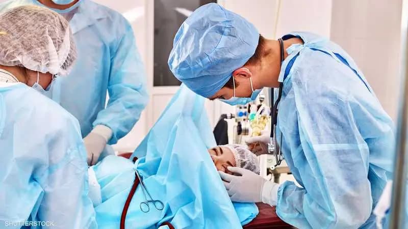 جدلٌ في الجزائر بشأنِ الانتشار الكبير لعملياتِ الولادةِ القيصريّة