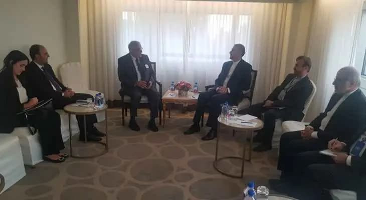 عبد اللهيان يجدّد خلال لقائه بوحبيب في نيويورك استعداد إيران تزويد لبنان بالنفط!