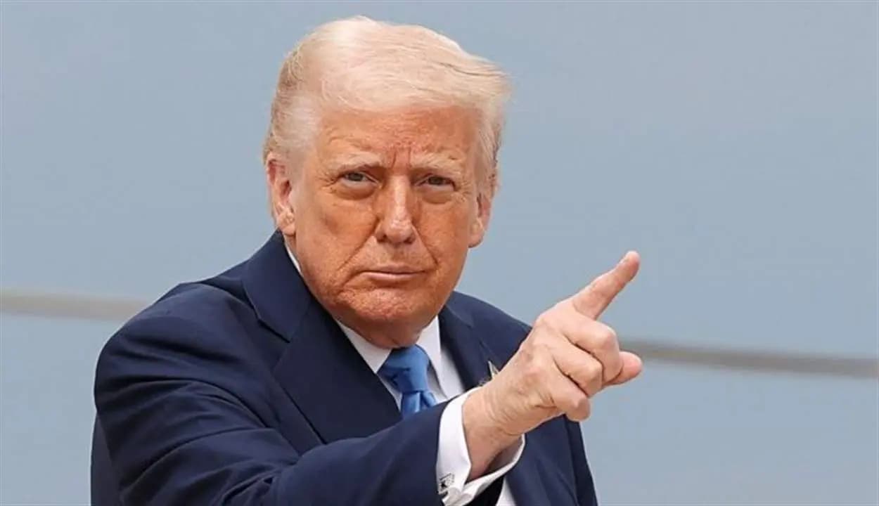 "مروحيات وسفينة".. هكذا خرج مادورو وزوجته من فنزويلا