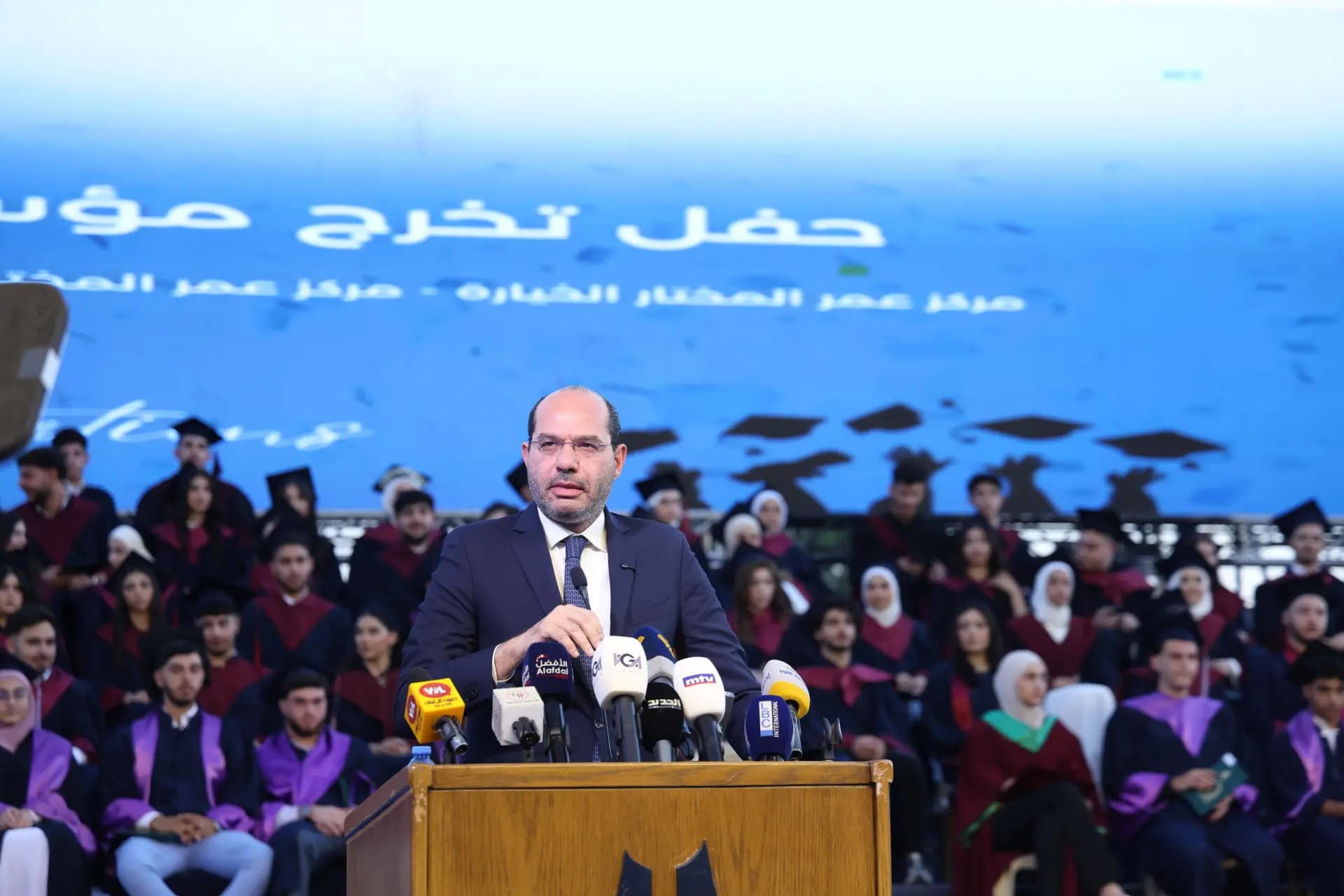 السكوت خيانة.. مراد: لن نقبل أن يترك الناس لمصيرهم