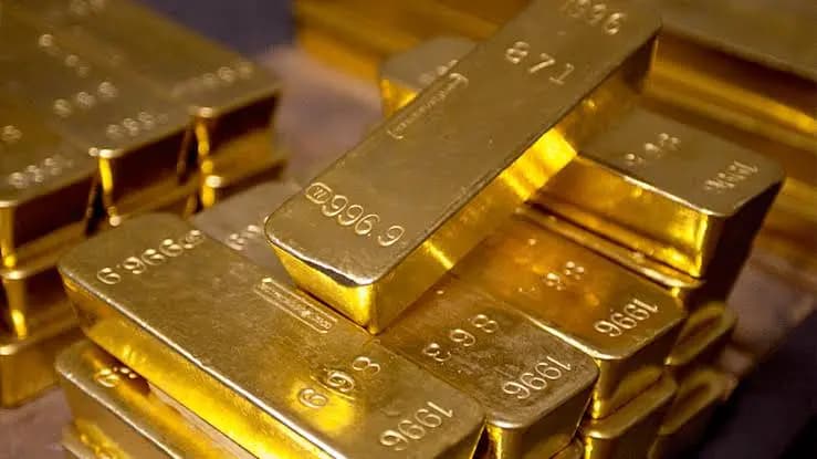 الذهب يحطّم الأرقام.. نحو مستويات قياسية!