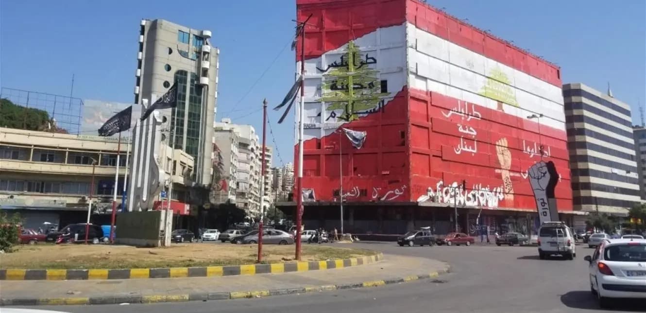 مبنى جديد "مهدد بالانهيار" في طرابلس.. وإطلاق نار كثيف!
