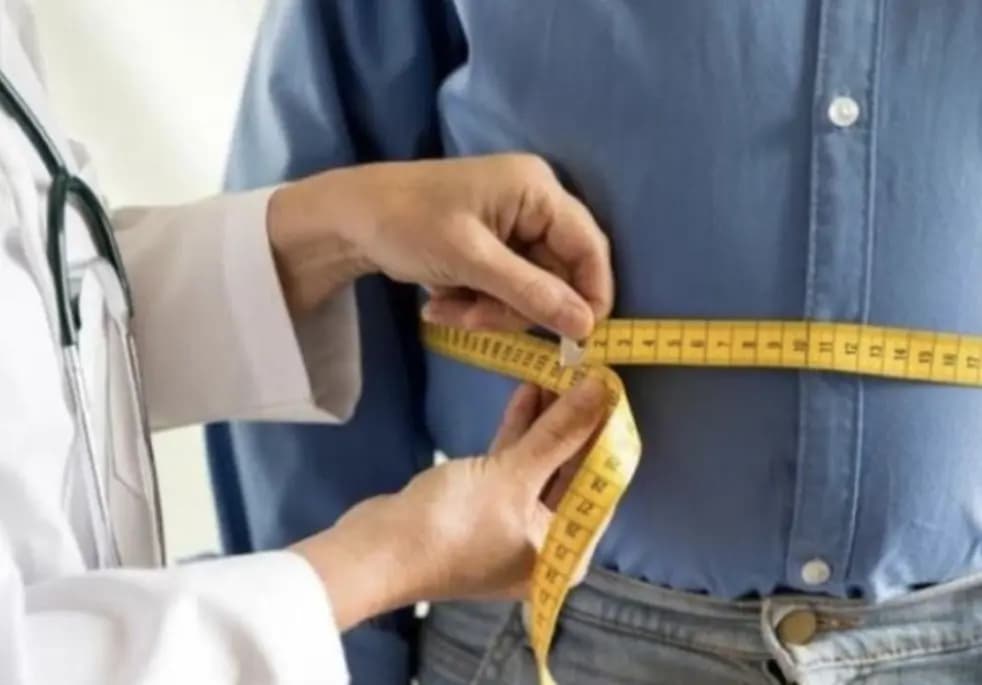 5 عادات رهيبة تُسبب زيادة الوزن