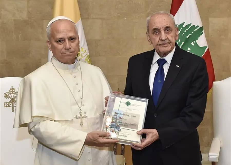 البابا في رسالة لبري: لبنان يُمثّل نموذجًا للشجاعة والصمود