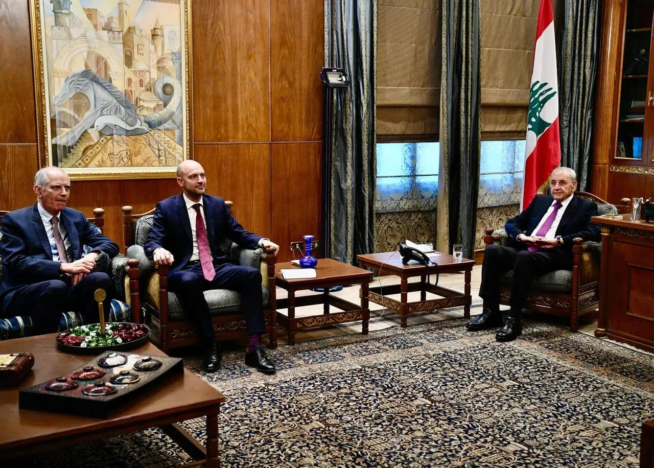 التحضيرات لمؤتمر الجيش.. بين بري وبارو