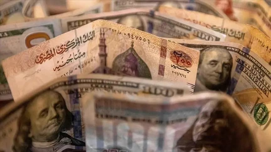 مصر تكافح "السوق السوداء".. مدبولي: ثبتنا استقرار الاقتصاد