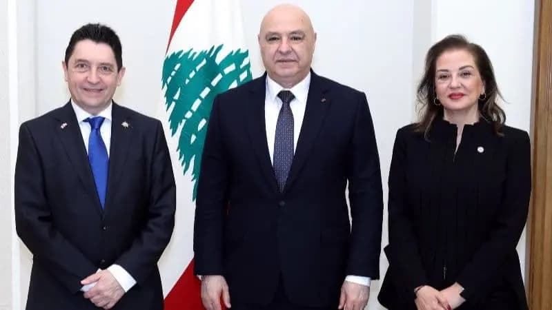 باريس تؤكد وقوفها إلى جانب لبنان