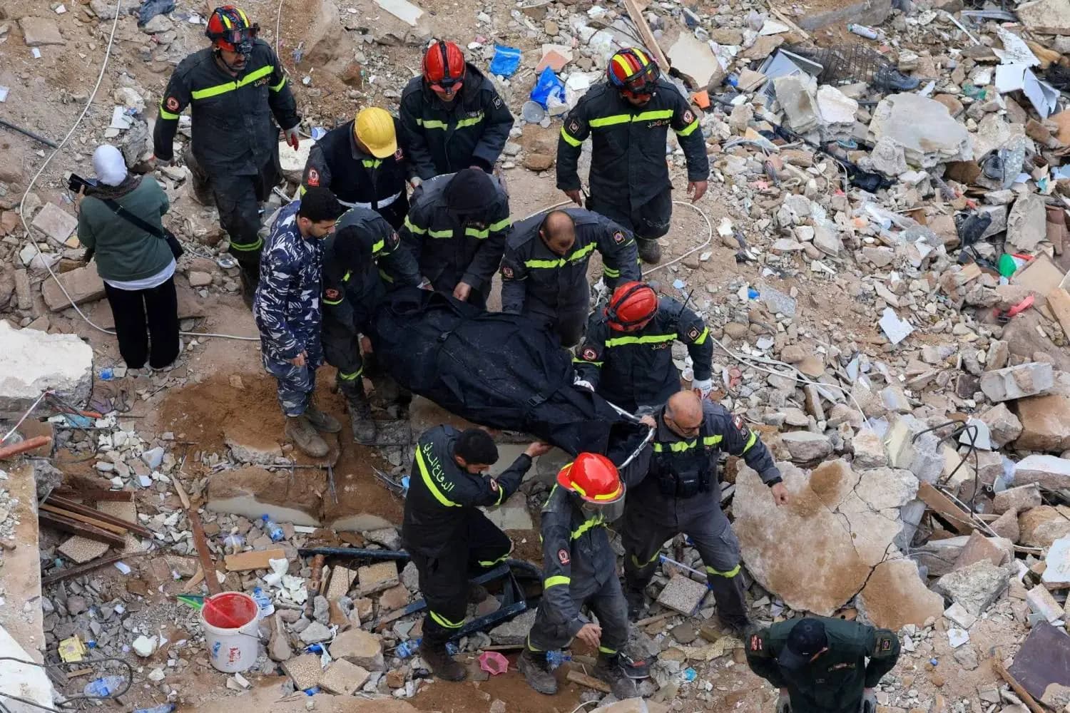 لتعزيز الجهوزية.. فريق من الدفاع المدني يتمركز في طرابلس