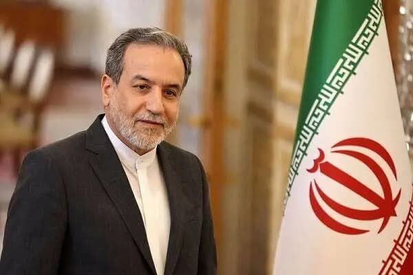 "للمشاركة في المباحثات مع أميركا".. عراقجي في جنيف