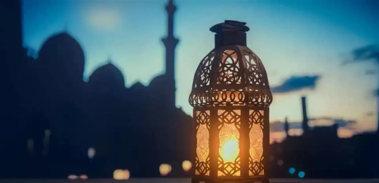 مكتب السيد "فضل الله" يُعلن أول أيام رمضان
