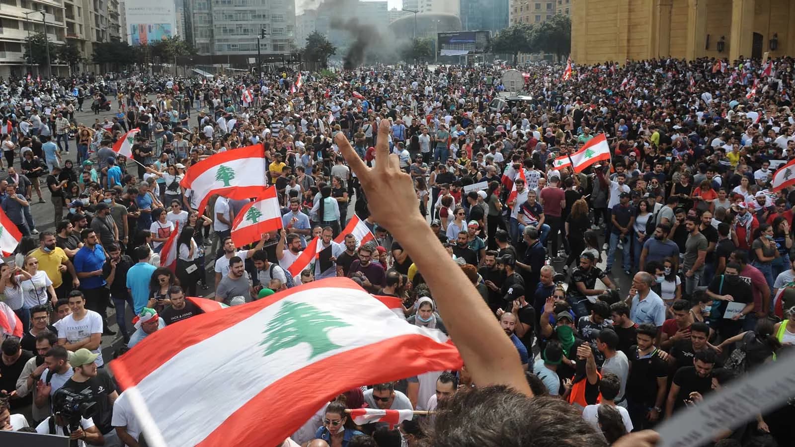 ضرائب ١٦ شباط.. تشعل فتيل الشارع وانتفاضة شعبية في الافق!