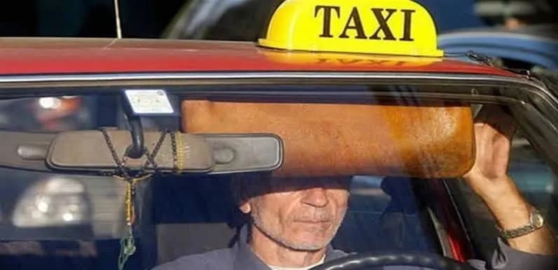 لجنة السائقين العموميين تعلن استمرار تحركها ضد زيادة تعرفة البنزين
