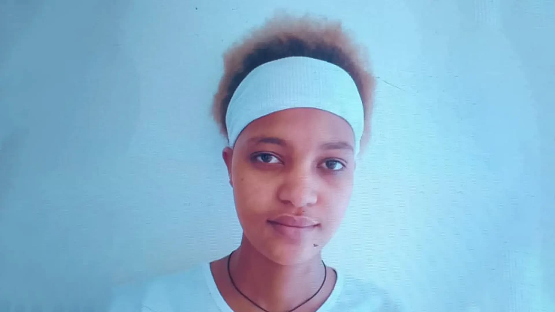 سرقة وفرار.. والأمن يعمّم صورة عاملة منزلية