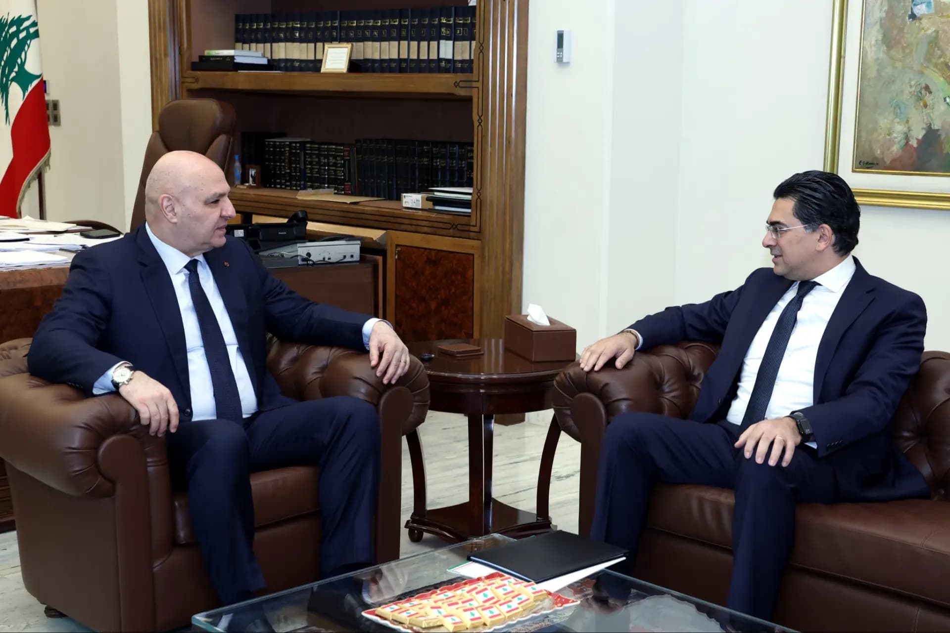 مرقص يطلع عون على نتائج زياراته للدول العربية