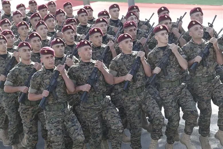 عندما تصبح رئاسة الجمهورية أعلى رتب الجيش