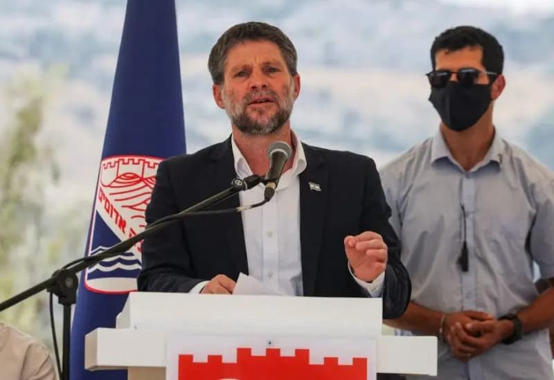 سموتريتش: قريباً.. سترون الضاحية كما خان يونس!