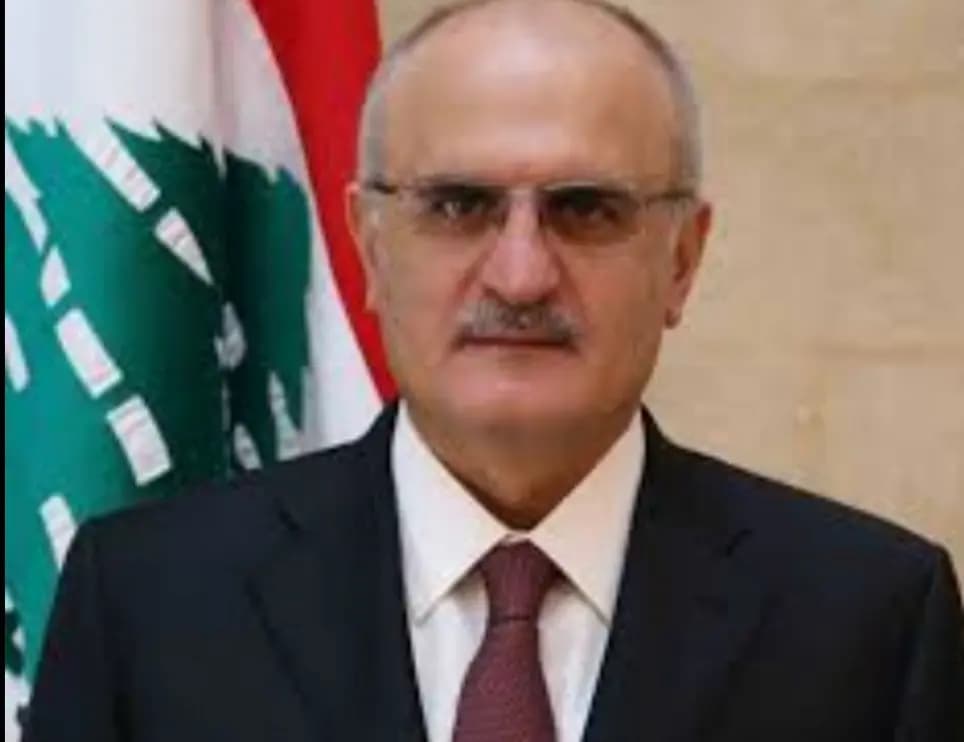 هذا ما يعمل عليه أحد النواب قبل الجلسة المسائيّة!