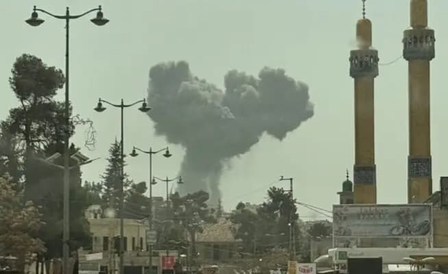 من الجنوب إلى البقاع.. الغارات مستمرّة