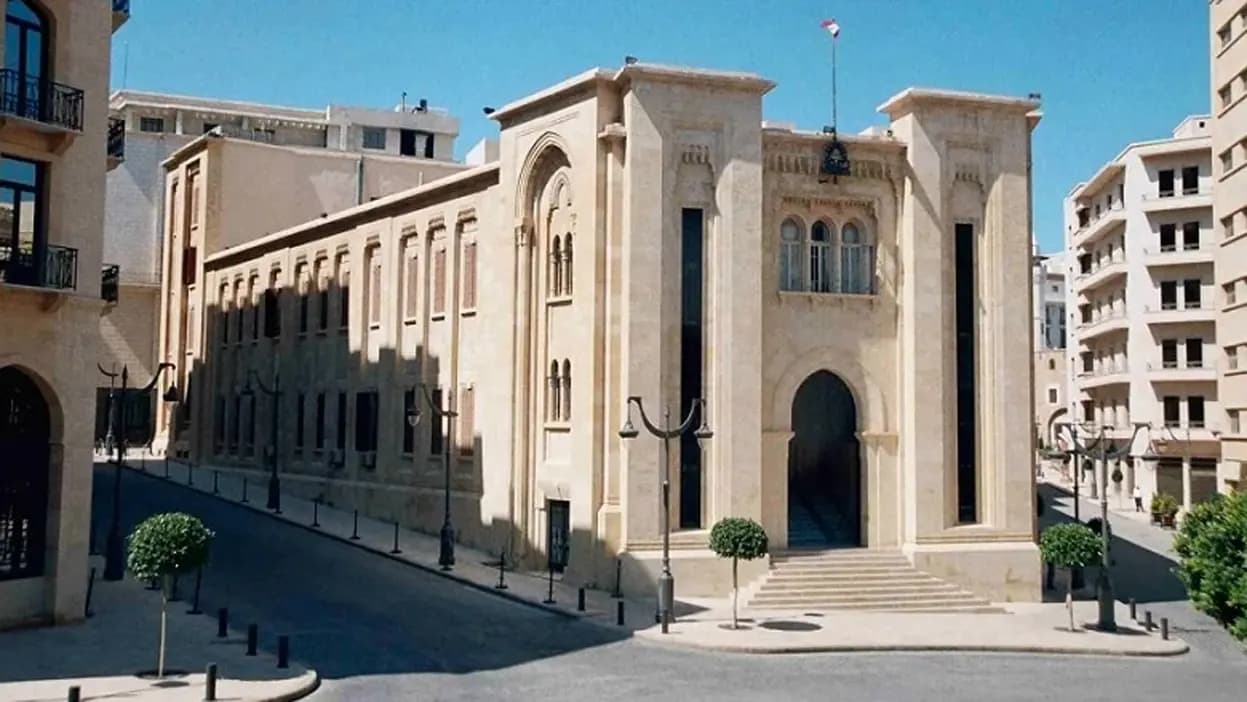 هل يخرج الدخان الأبيض من جلسة مجلس النواب اليوم؟