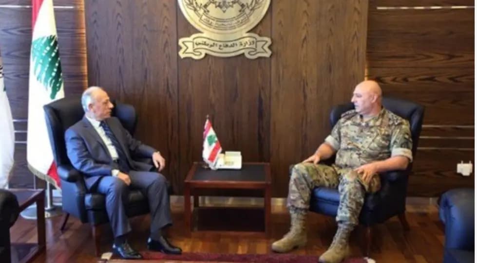 لقاء بين وزير الدفاع وقائد الجيش.. وهذا ما تمّ الاتفاق عليه
