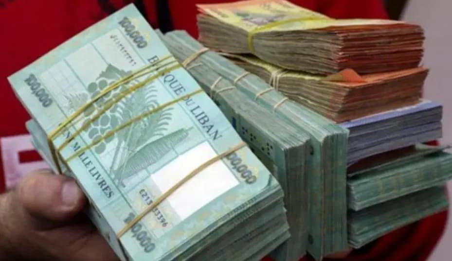 التباسات تلاحق السعر الرسمي الجديد... ولا مفر من تعويم الليرة