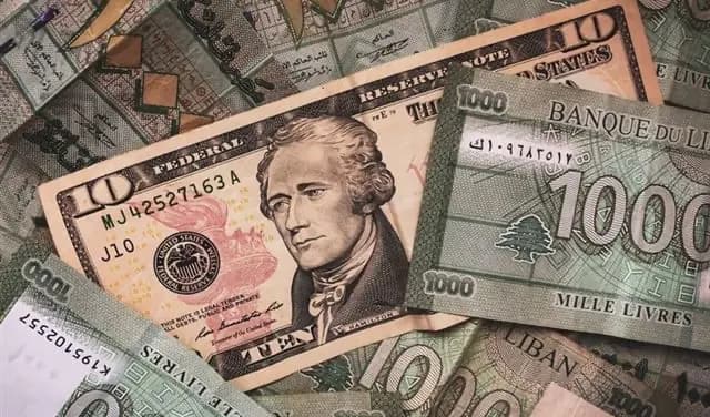 سعرُ دولار السوق السوداء صباح اليوم الأحد!