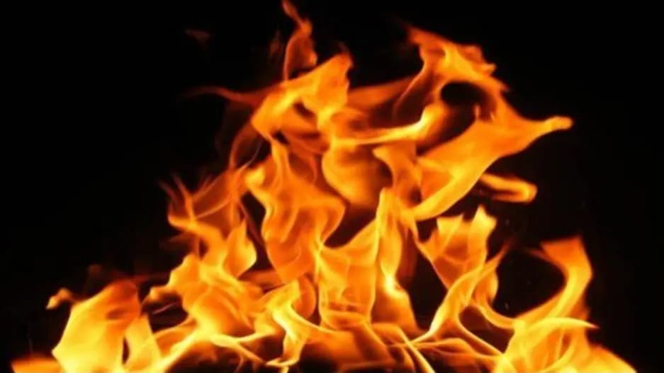 الدفاع المدني يخمد حريقًا في بخعون ـ الضنية