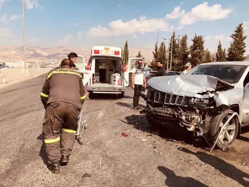 حادث سير وجريح على الأوتوستراد العربي!