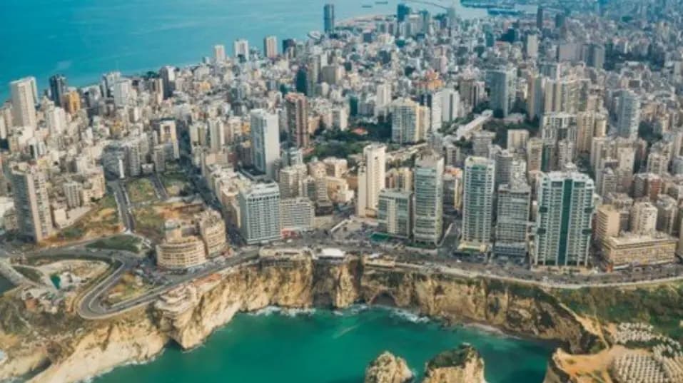 زحمة موفدين في مهمّة استطلاعية.. لملء "الوقت الضائع"