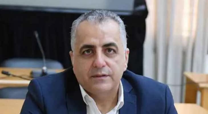 كركي لـ "المضمونين استشفائيًا": لن أتهاون!