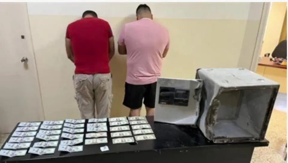 انتحلا صفة أمنيّة وسرقا منزلًا ..فوقعا في قبضة العدالة!