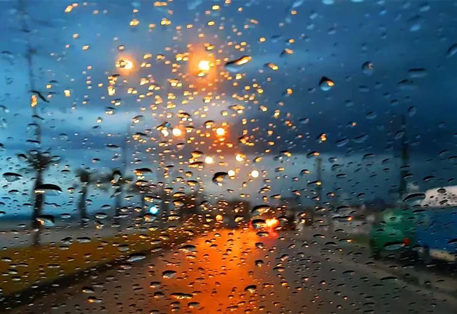 طقس متقلّب وماطر يسيطر على لبنان