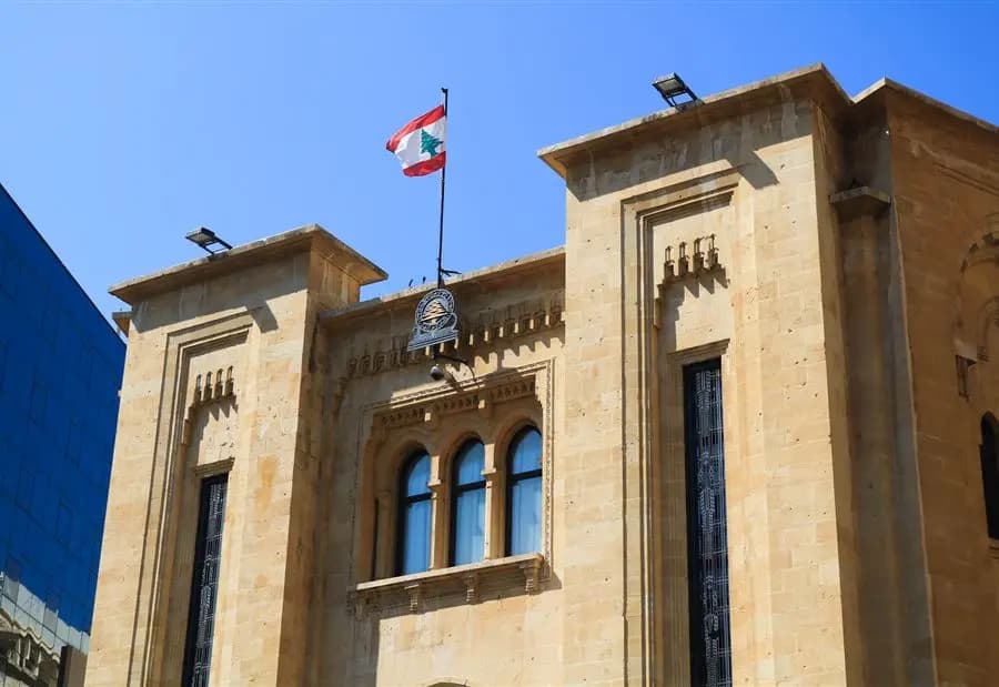 أين نواب الطاشناق؟