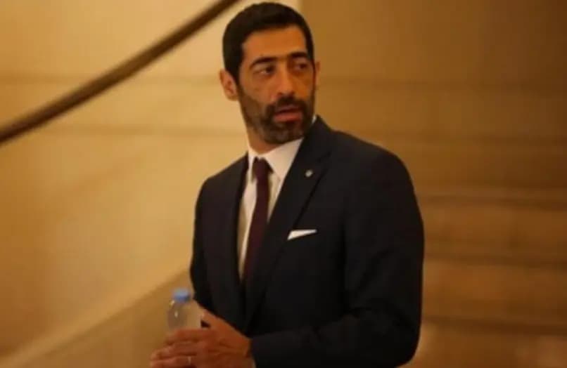 حنكش وقصة الأوسمة...!