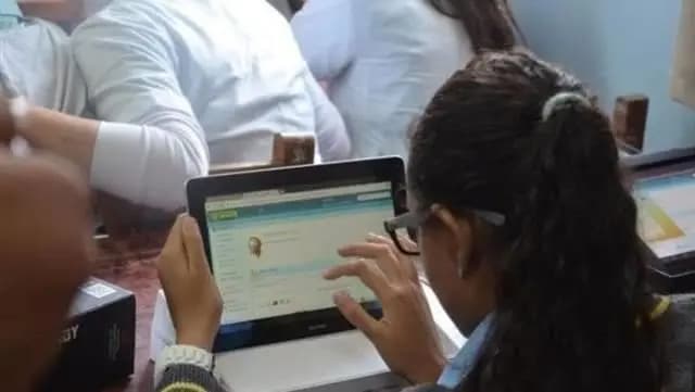 لغز 60 ألف "تابليت" هبة ألمانية لطلاب لبنان