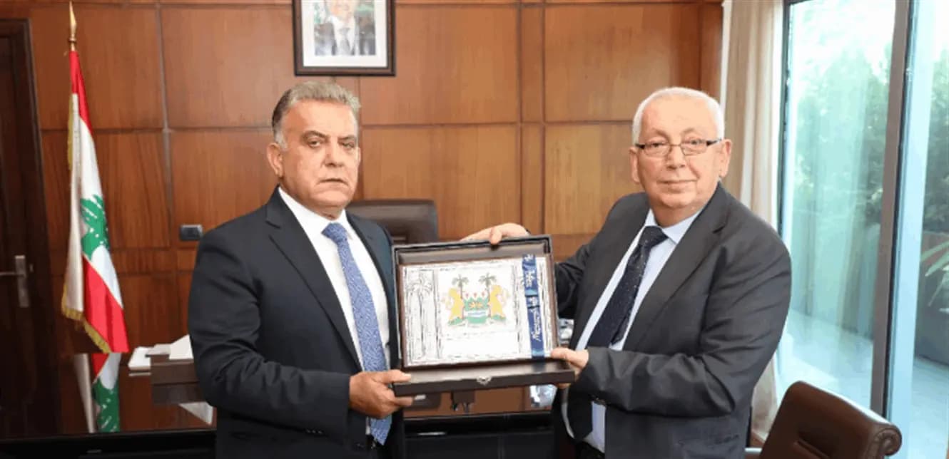 قنصل جمهورية سيراليون يكشفُ سبب تخلّي اللبنانيين عن جاليتهم!