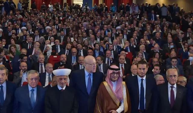 عراجي: اغتنوا بـ "فسادهم" ويحاولون إقصائنا!