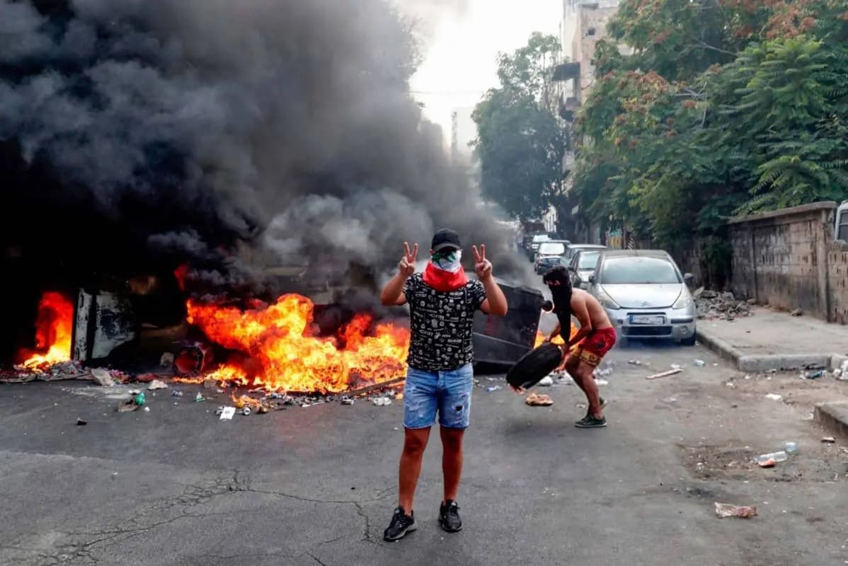 الشعب يريد… أكل العنب وقتل نواطير الفساد والسرقة