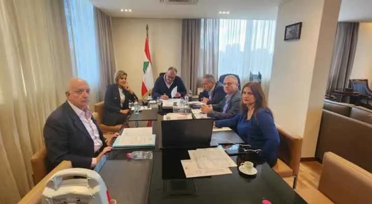 بحثٌ بآليّات تنفيذ مشاريع بيئيّة... وعرضٌ لأخرى صناعيّة