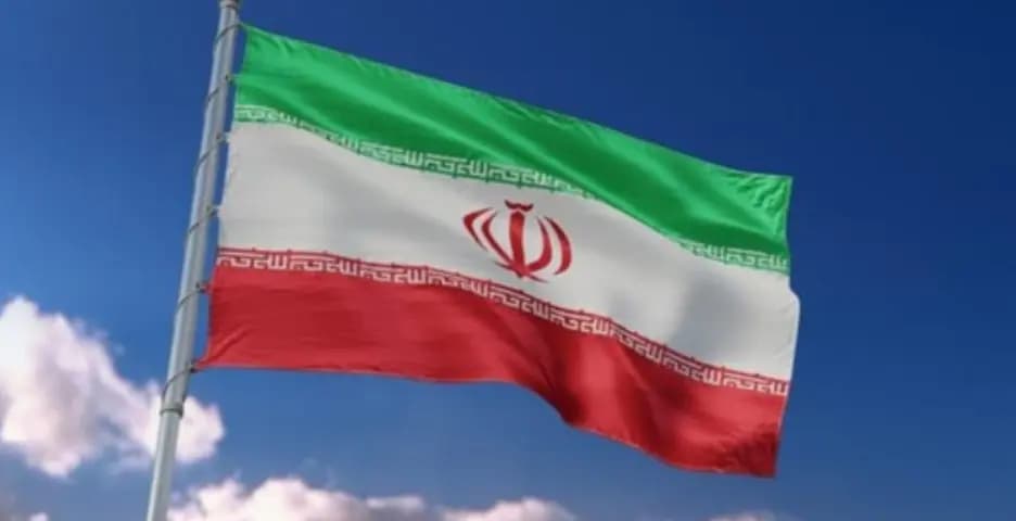 مقتل شخص وإصابة 10 في القصف الإيراني على مواقع أحزاب كردية بشمال العراق