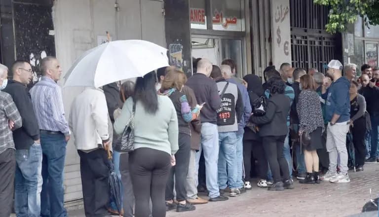 تقارير خطيرة تصل الفاتيكان: الهجرة المسيحية في أعلى مستوياتها
