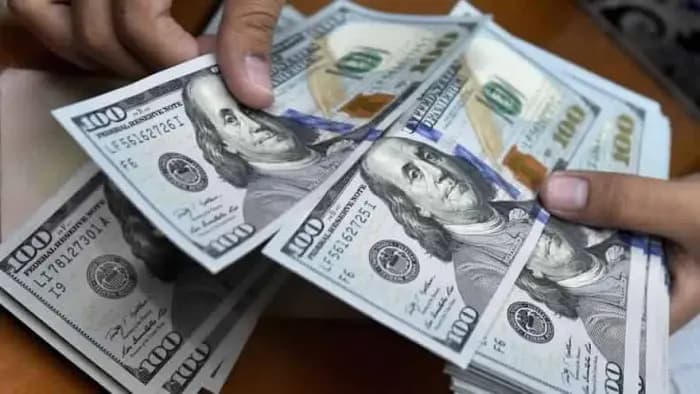الدّولار في ارتفاع مستمرّ متخطّياً الـ 40 ألفاً