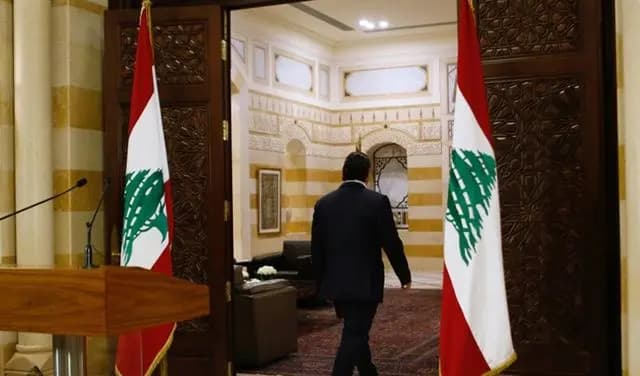 ماذا يجري في "بيت الوسط"؟