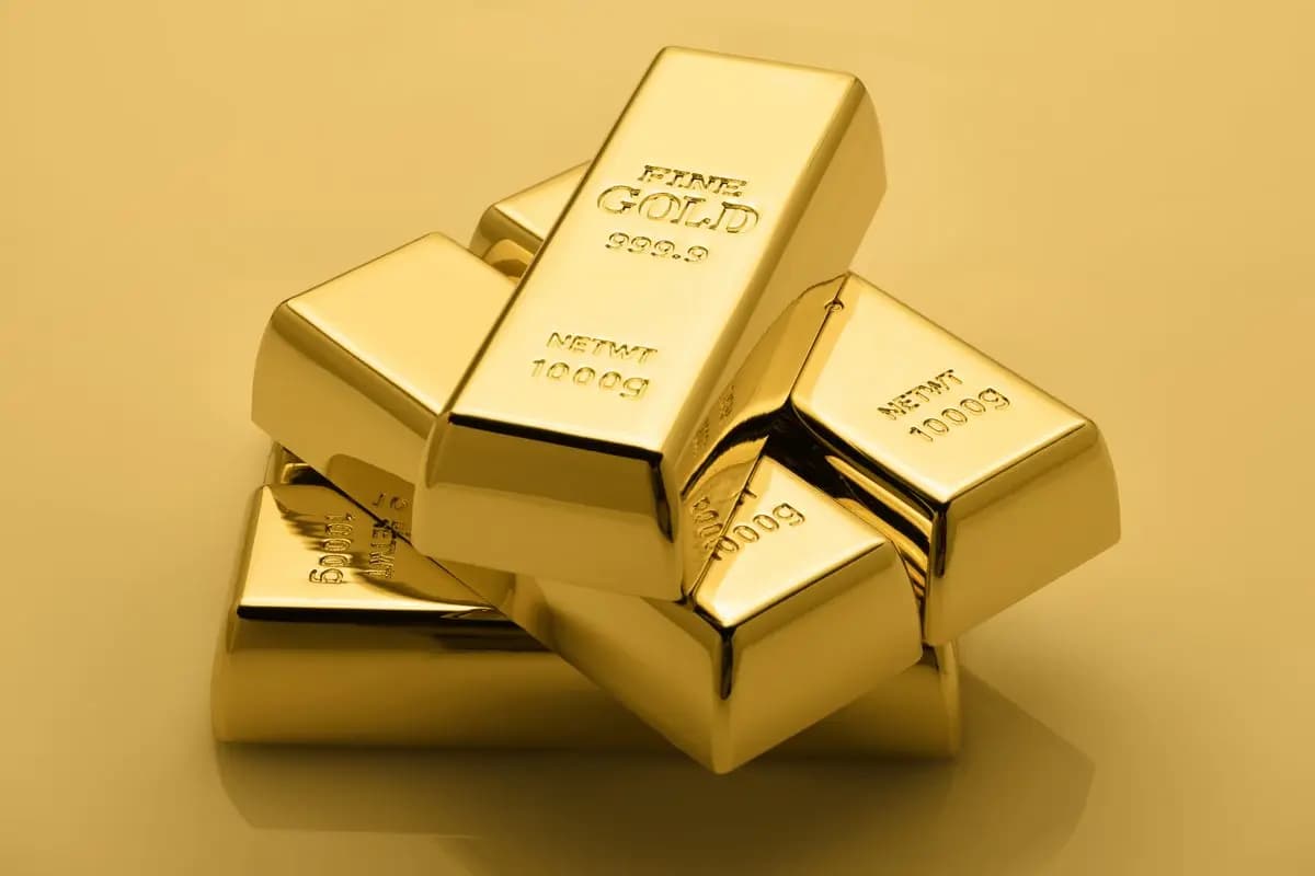 إنخفاضُ أسعارِ الذّهب يُنذِر بالخسارات