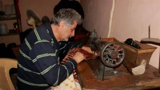 مكوى "عالفحم".. وماكينة "بودعسة"